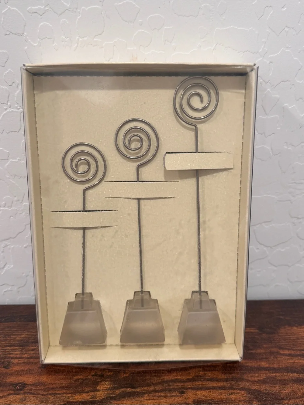 New Pier 1 Spiral Photo Holders Set of 3 Ice Cube Bases
